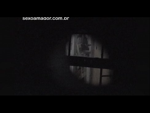 ❤️ Blondie se fait secrètement filmer par un voyeur du quartier caché derrière des briques creuses. ❤❌  Sexe at fr.xxxwow-net.ru